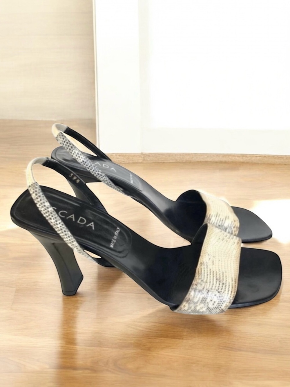 Escada Vintage Sandals Cream Snakeskin Leather Heels